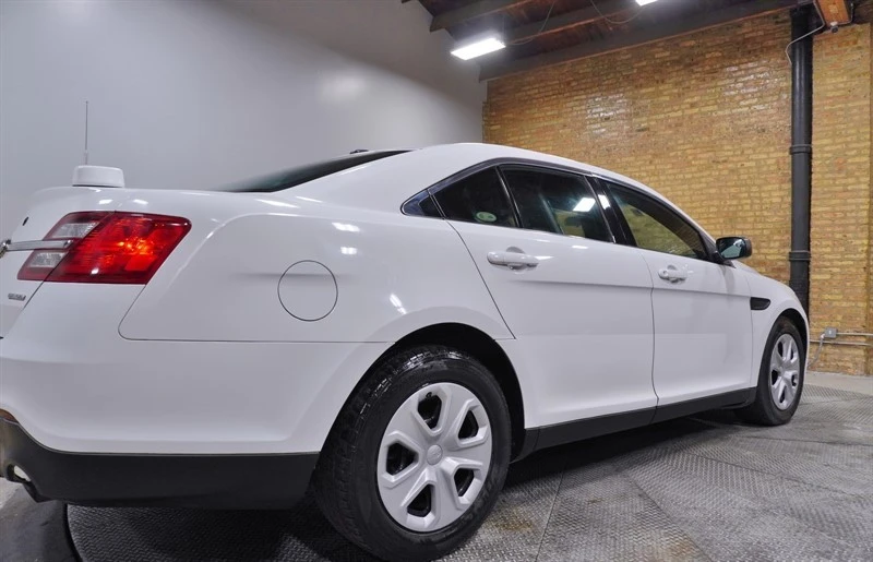 2013 Ford Taurus 5th Gen - Image 12 of 12
