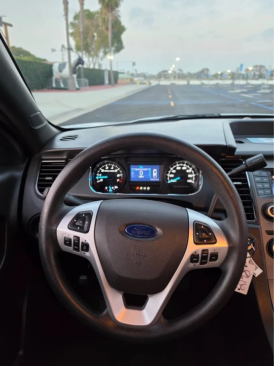 2013 Ford Taurus 6th Gen - Image 16 of 21