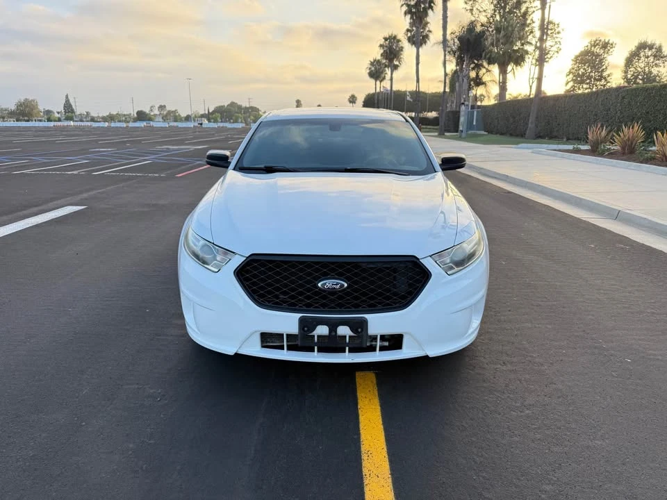 2013 Ford Taurus 6th Gen - Image 2 of 21