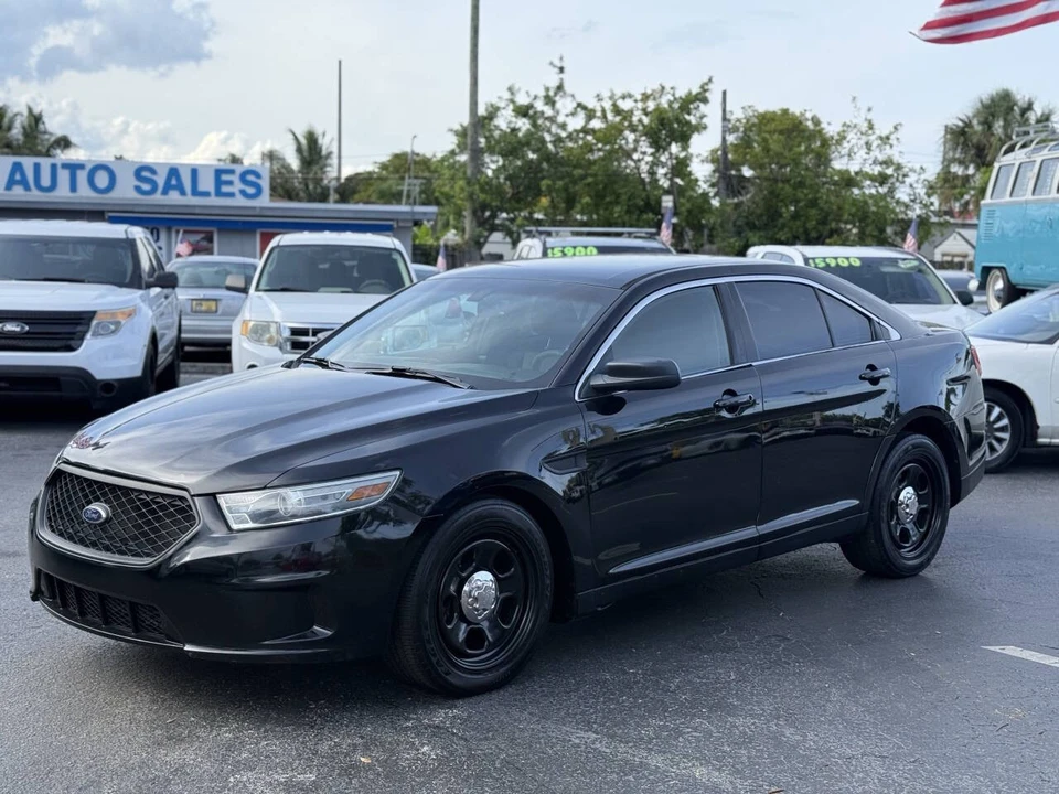 2013 Ford Taurus 5th Gen - Image 3 of 21