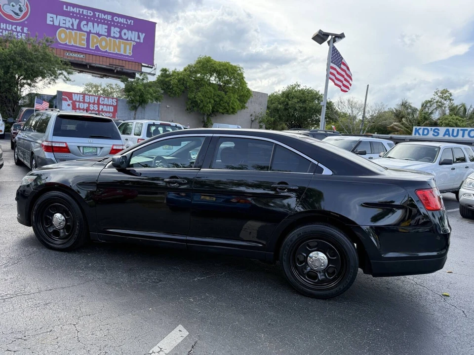 2013 Ford Taurus 5th Gen - Image 5 of 21