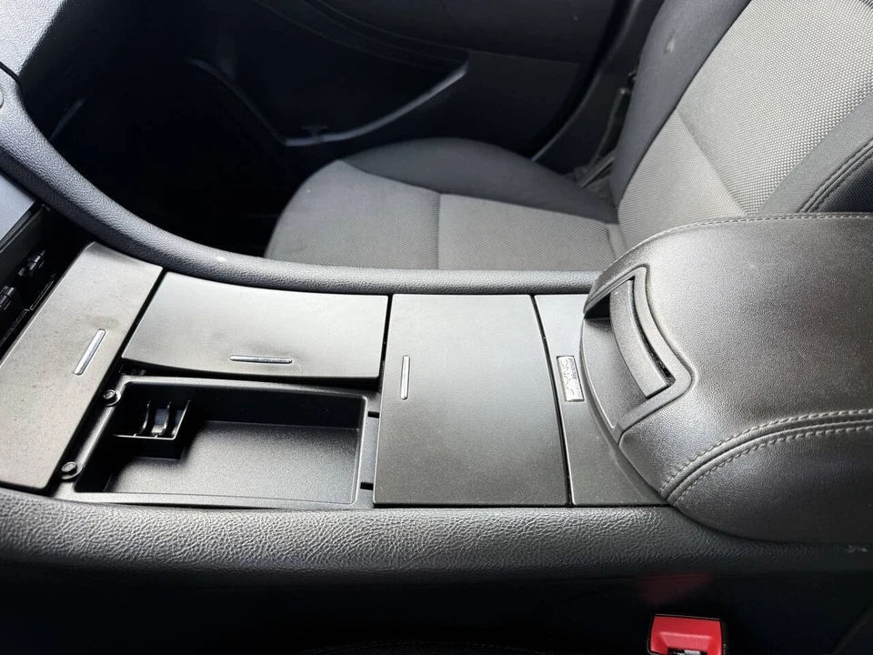 2013 Ford Taurus 5th Gen - Image 15 of 21