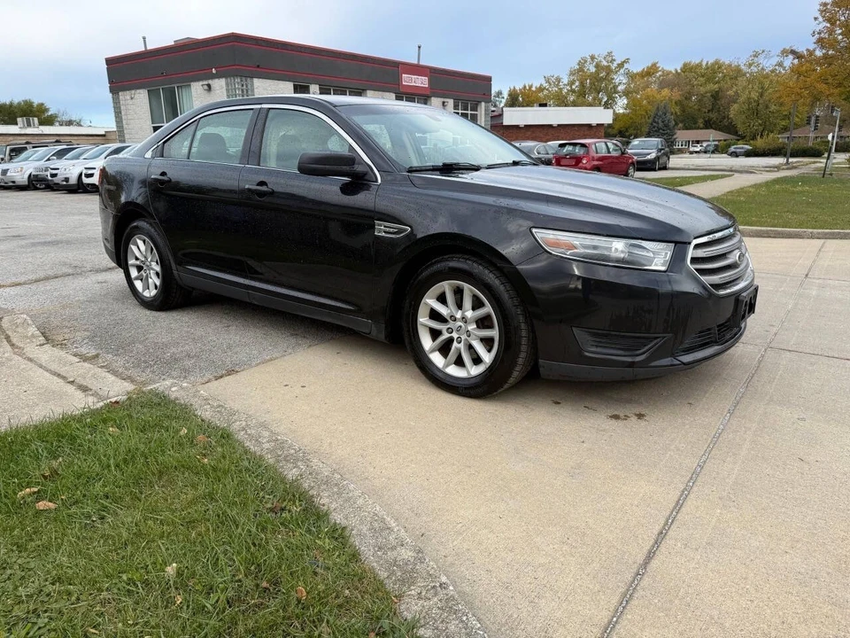 2013 Ford Taurus 5th Gen - Image 6 of 21