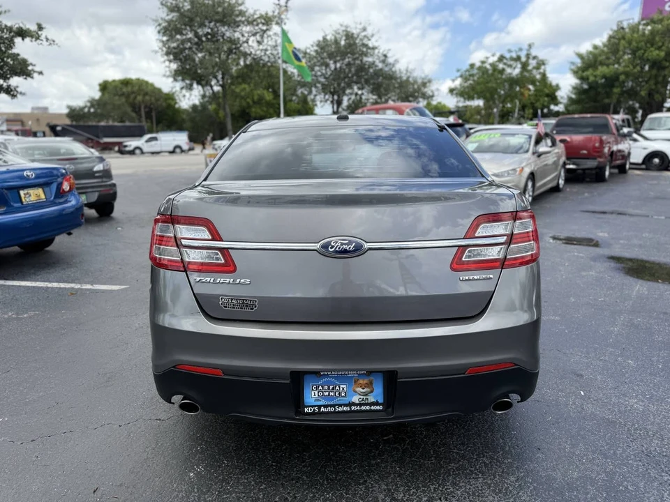 2013 Ford Taurus 5th Gen - Image 7 of 21