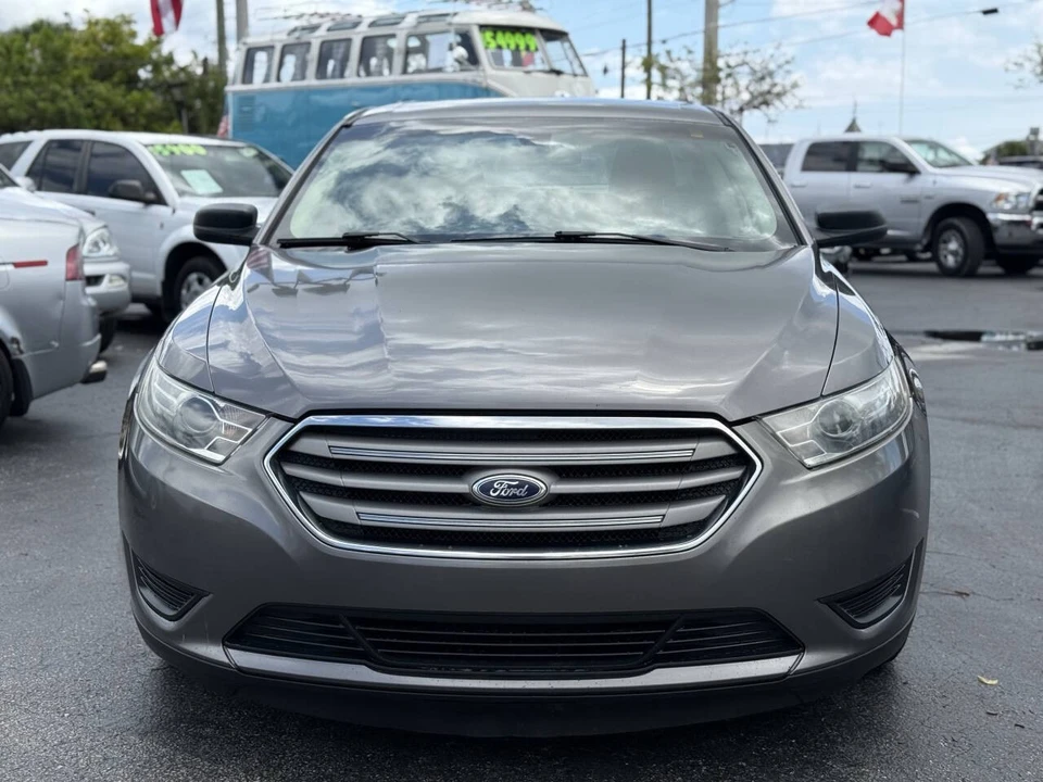 2013 Ford Taurus 5th Gen - Image 12 of 21