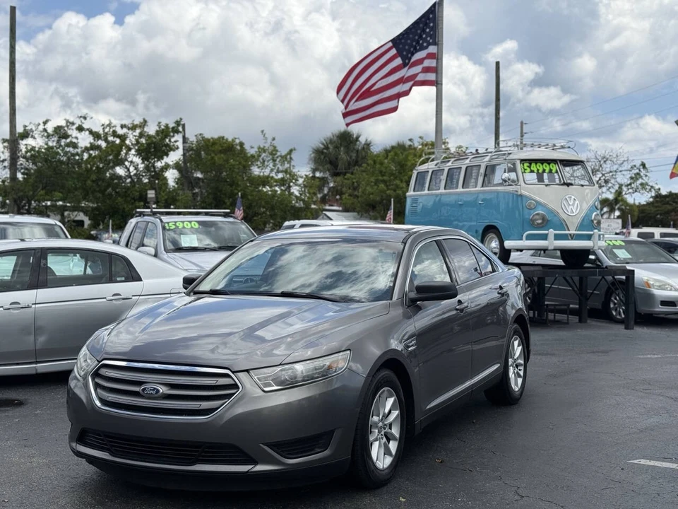 2013 Ford Taurus 5th Gen - Image 2 of 21