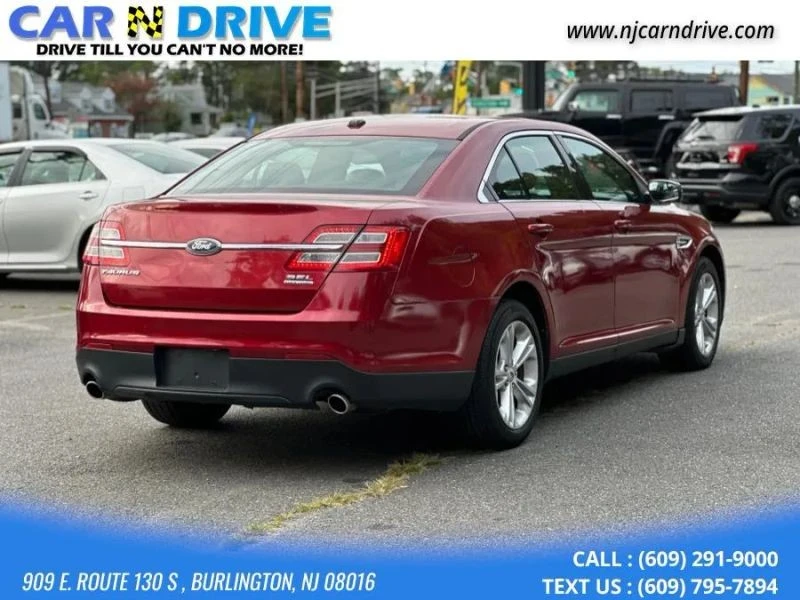 2013 Ford Taurus 5th Gen - Image 5 of 10