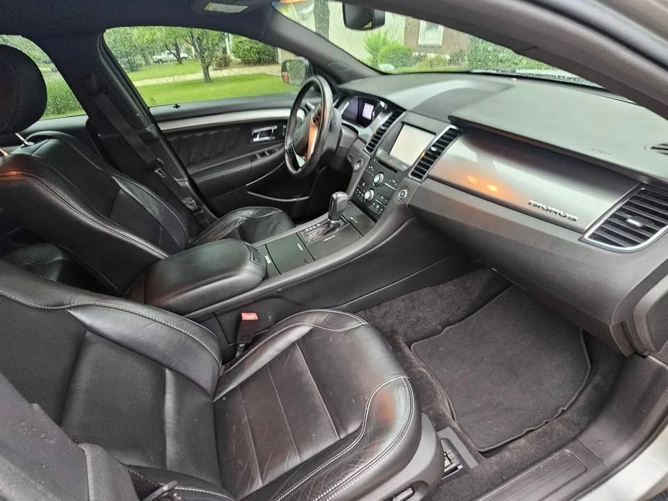 2013 Ford Taurus 6th Gen - Image 7 of 9