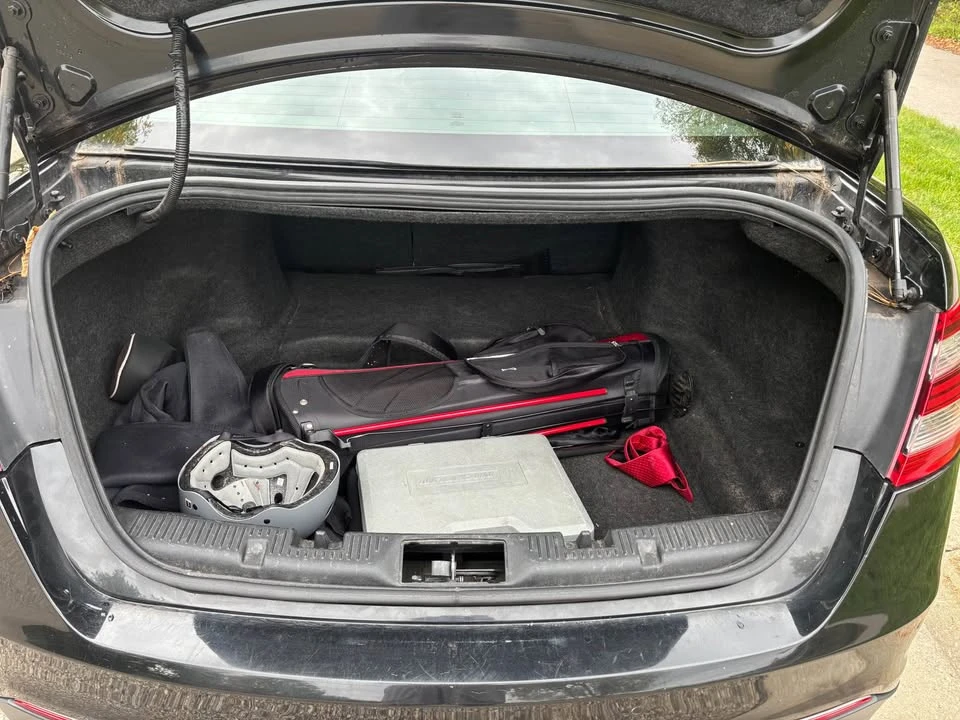 2013 Ford Taurus 6th Gen - Image 6 of 11