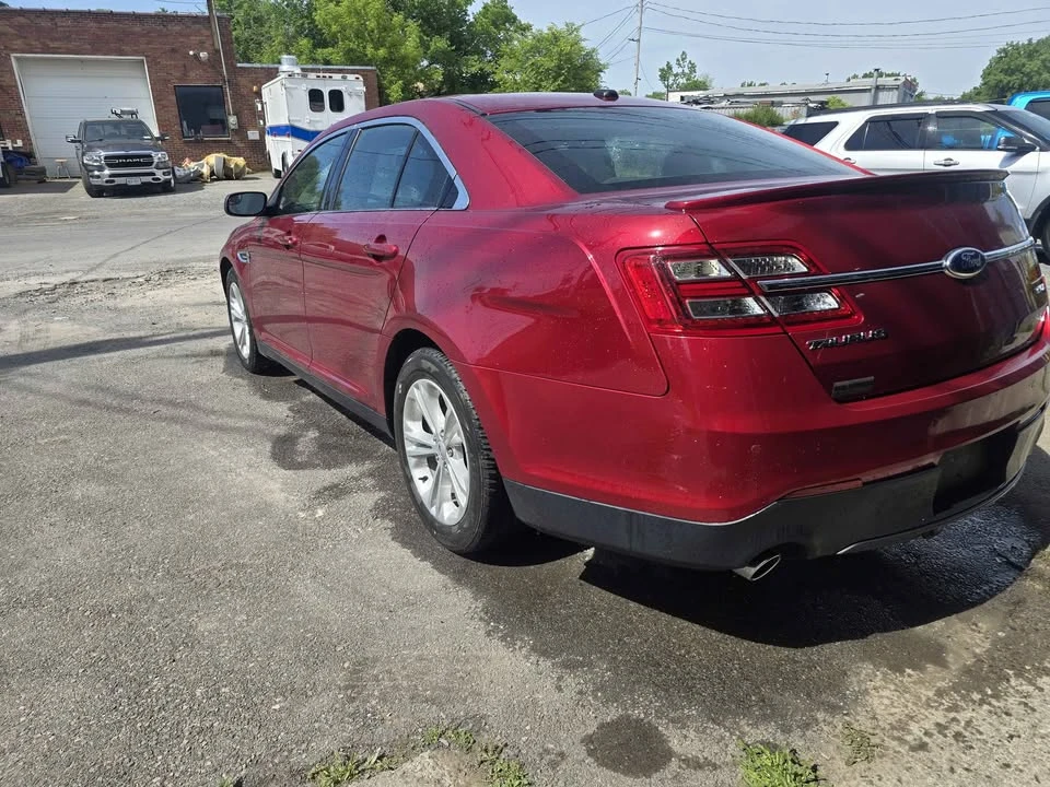 2013 Ford Taurus 6th Gen - Image 11 of 13