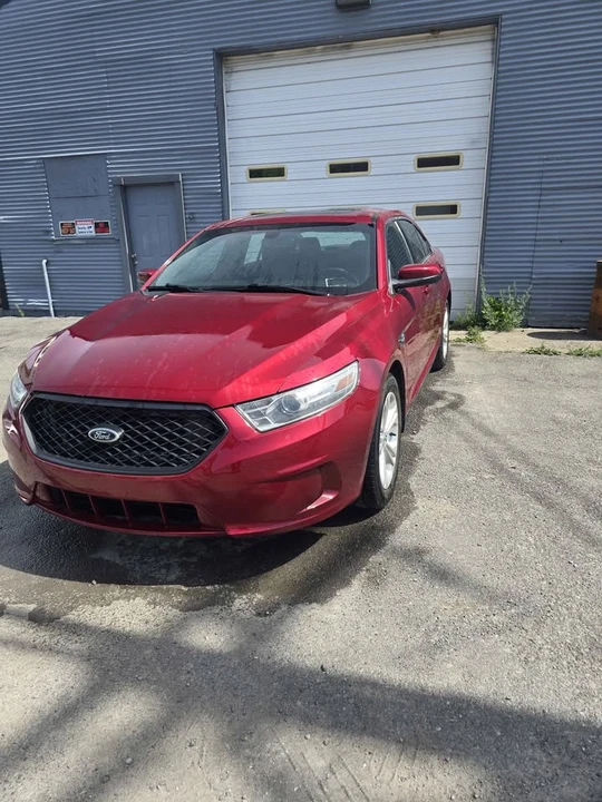 2013 Ford Taurus 6th Gen - Image 5 of 13