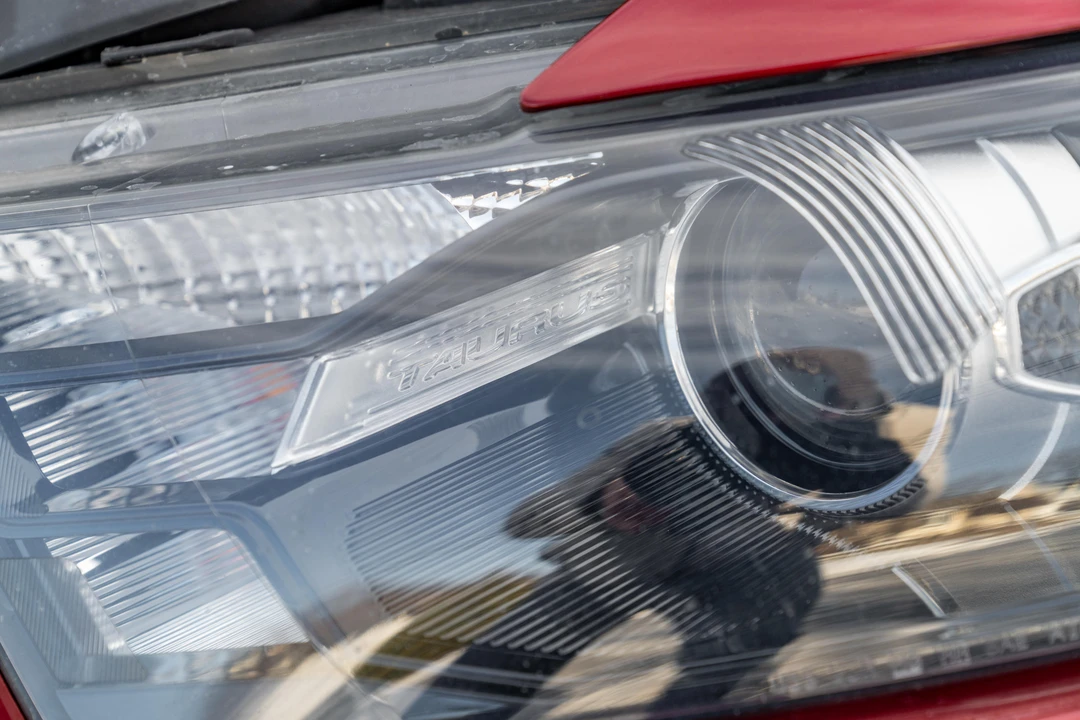 2013 Ford Taurus SHO 6th Gen - Image 13 of 31
