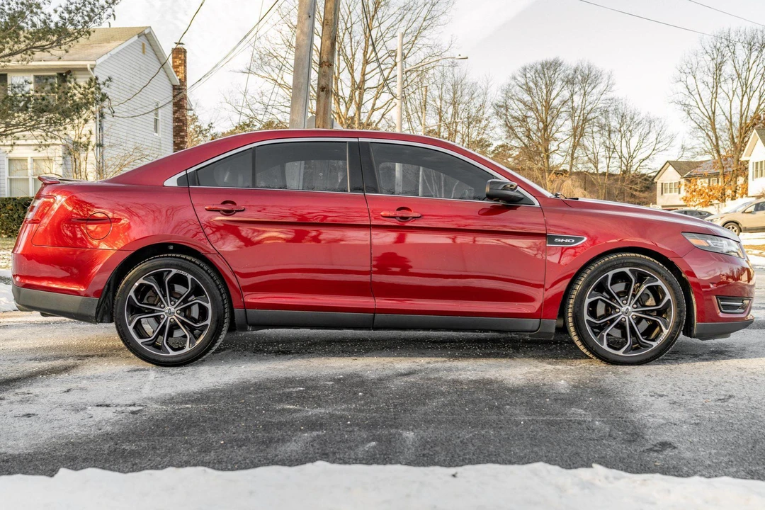 2013 Ford Taurus SHO 6th Gen - Image 3 of 31