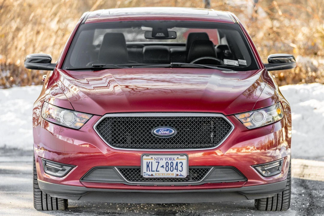 2013 Ford Taurus SHO 6th Gen - Image 2 of 31