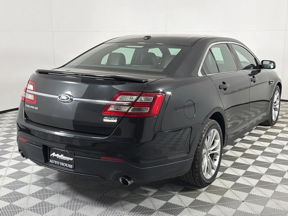 2013 Ford Taurus 5th Gen - Image 5 of 12