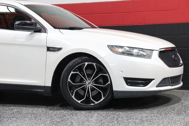 2013 Ford Taurus 5th Gen - Image 3 of 21