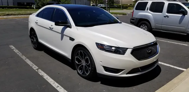 2013 Ford Taurus SHO Performance Package