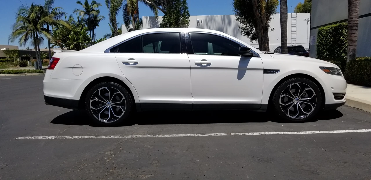 2013 Ford Taurus SHO 6th Gen - Image 2 of 10