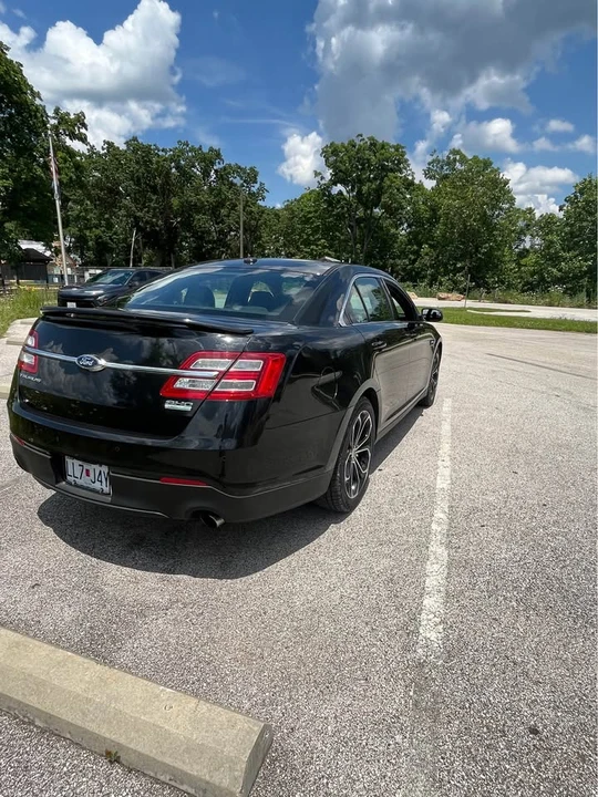 2013 Ford Taurus SHO 6th Gen - Image 3 of 7