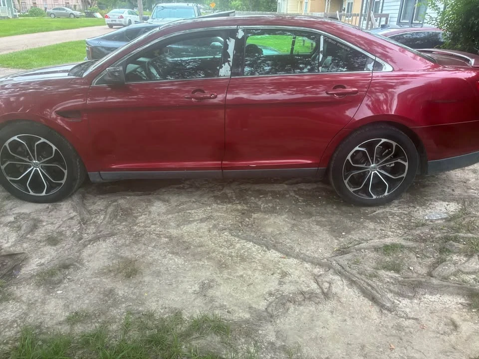 2013 Ford Taurus SHO 6th Gen - Image 2 of 5