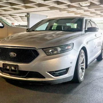 2013 Ford Taurus SHO Sedan 4D
