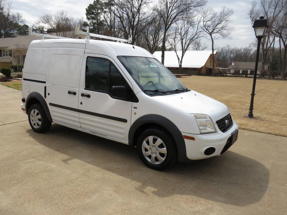 2013 Ford Transit Connect - Image 2 of 12