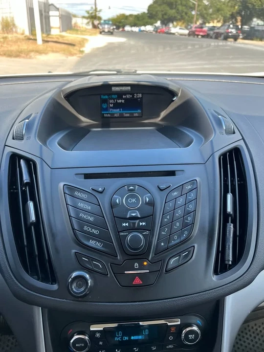 2013 Ford C-Max - Image 10 of 11