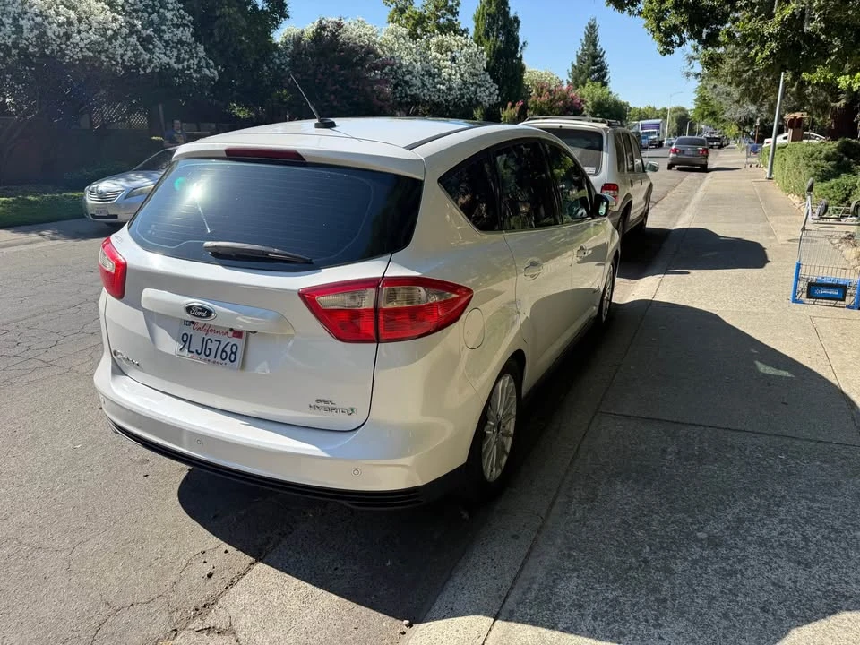 2013 Ford C-Max - Image 2 of 8