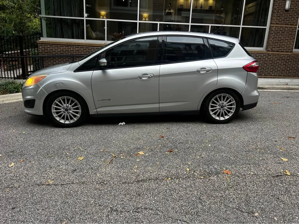 2013 Ford C-Max - Image 12 of 17