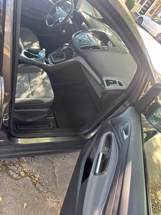 2013 Ford C-Max - Image 10 of 13