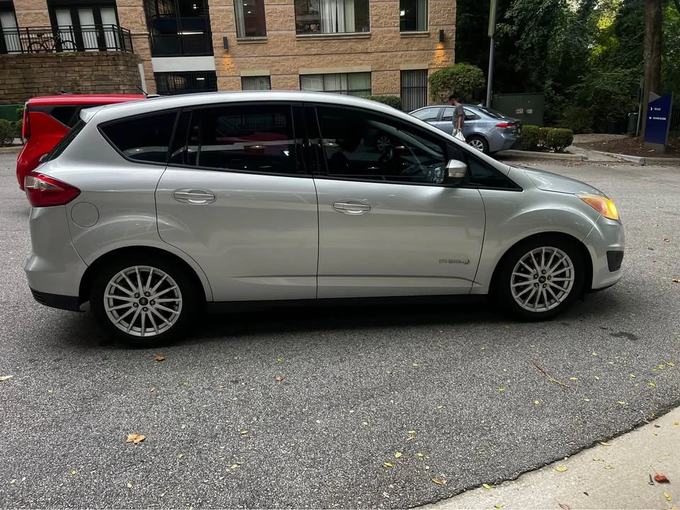 2013 Ford C-Max - Image 2 of 17