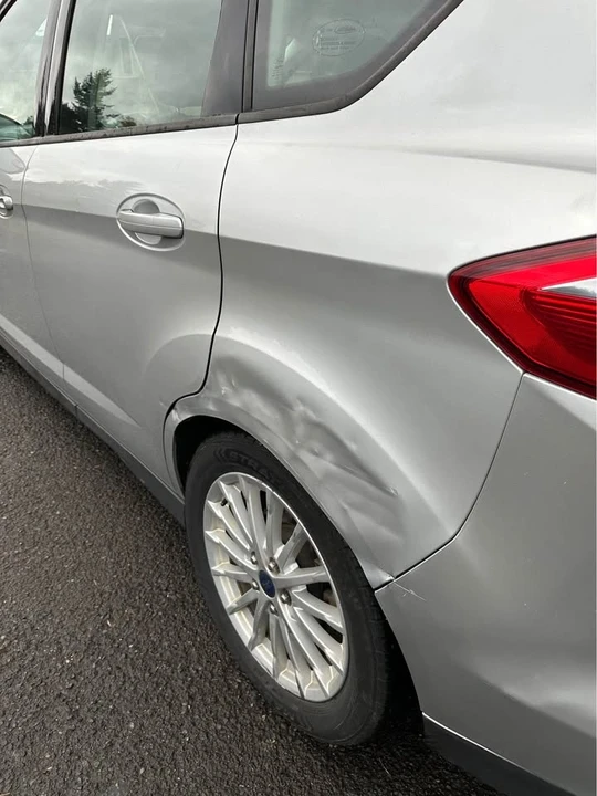 2013 Ford C-Max - Image 8 of 12