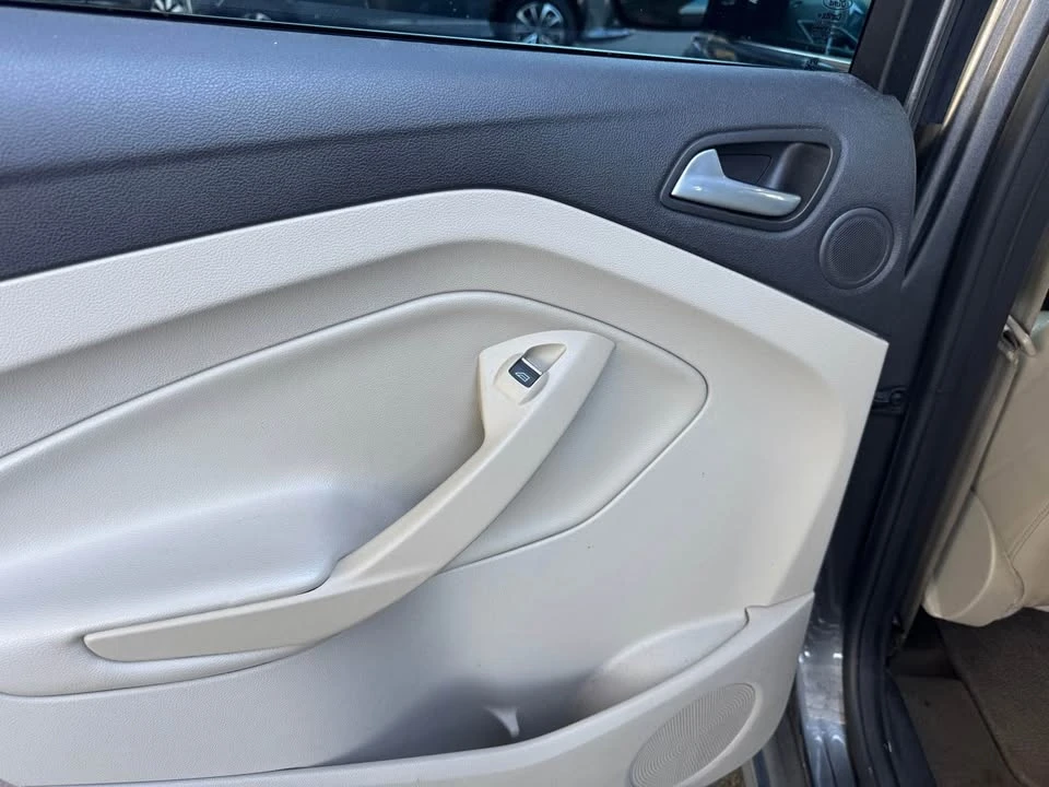 2013 Ford C-Max - Image 12 of 19