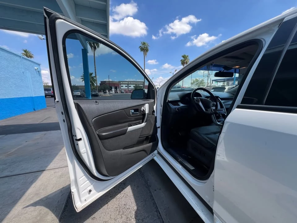 2013 Ford Edge - Image 10 of 20