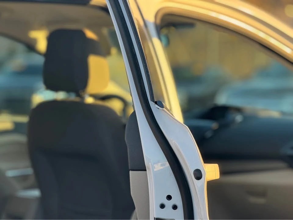2013 Ford Escape - Image 5 of 19