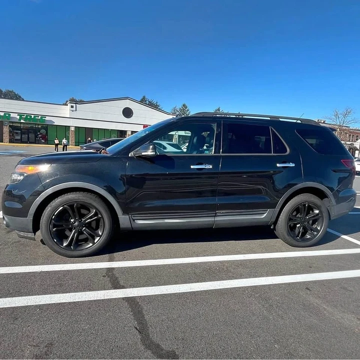 2013 Ford Explorer 5th Gen - Image 1 of 2