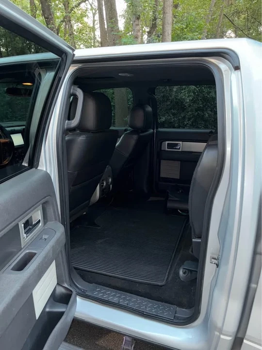 2013 Ford F-150 Raptor 12th Gen - Image 9 of 17