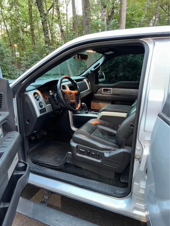2013 Ford F-150 Raptor 12th Gen - Image 11 of 17