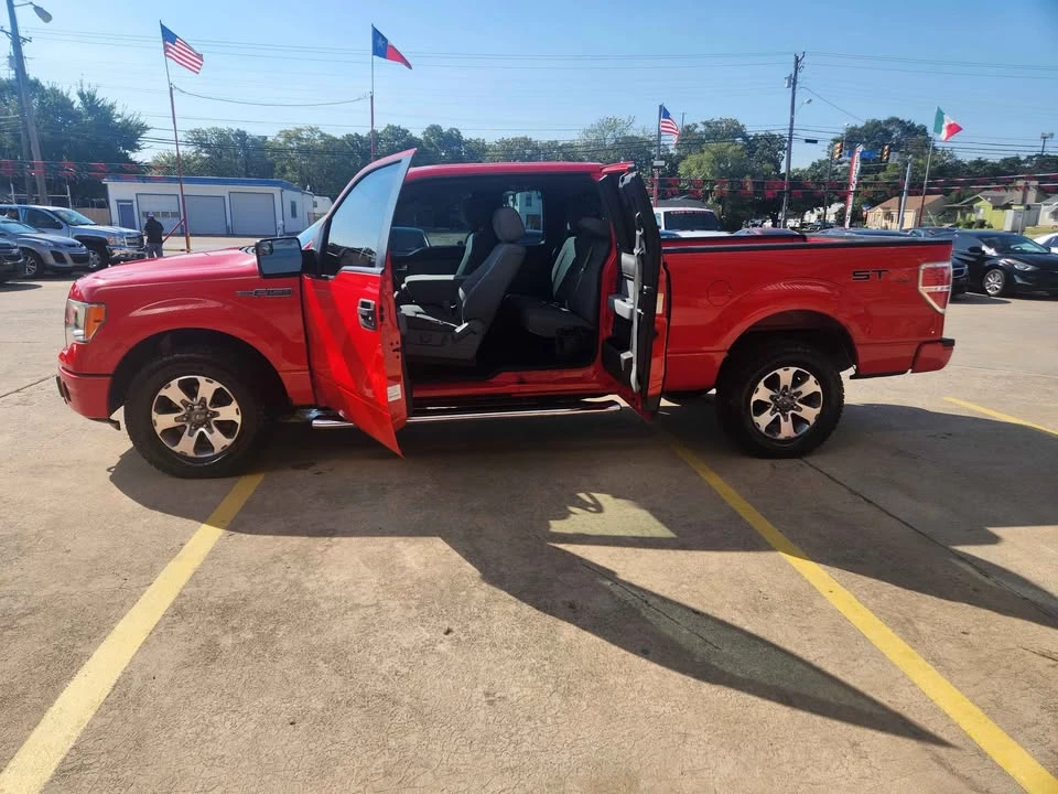 2013 Ford F-150 12th Gen - Image 2 of 4