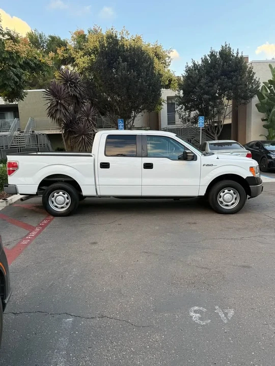 2013 Ford F-150 12th Gen - Image 2 of 9
