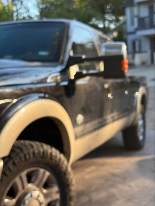 2013 Ford Super Duty 3rd Gen - Image 2 of 3