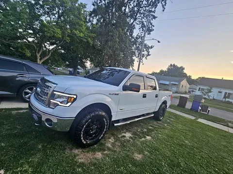 2013 Ford F-150 Supercrew Cab XLT