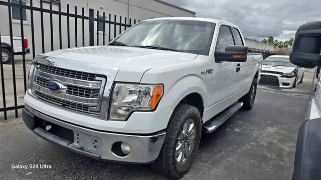 2013 Ford F-150 Supercrew Cab XLT