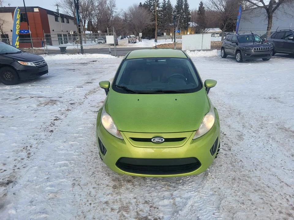 2013 Ford Fiesta - Image 2 of 13