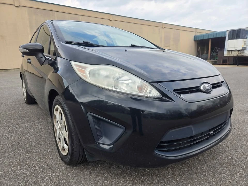 2013 Ford Fiesta - Image 10 of 20