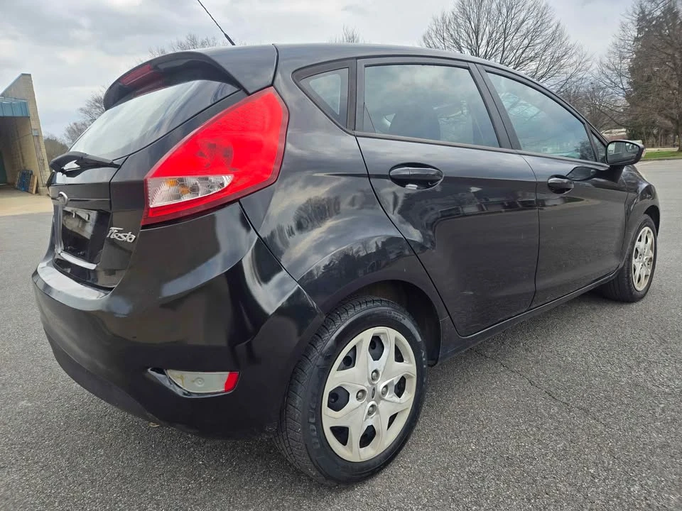 2013 Ford Fiesta - Image 6 of 20