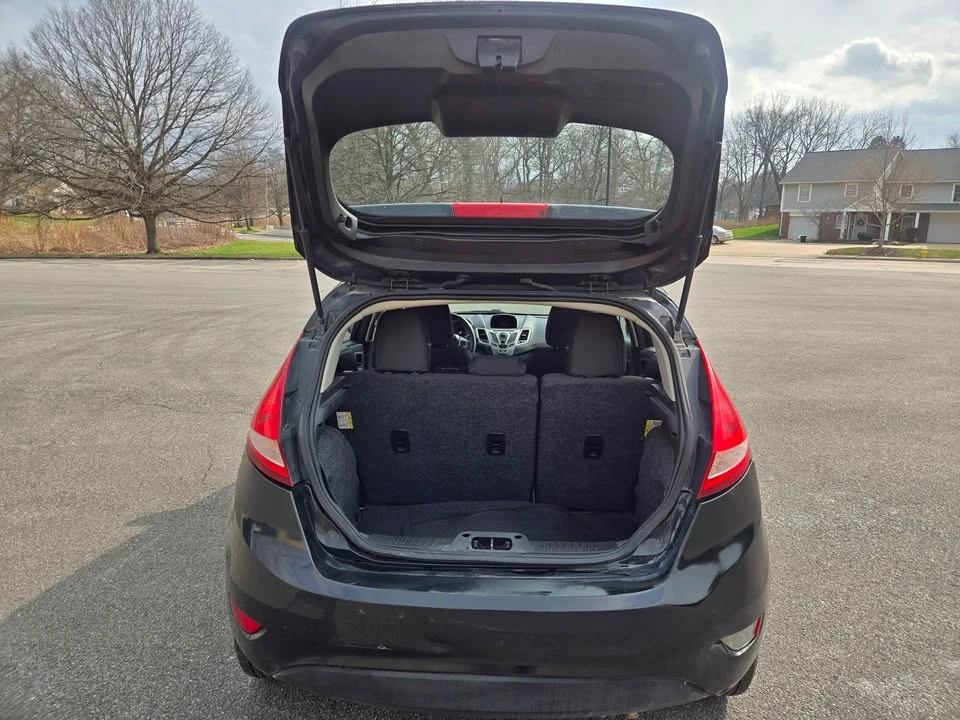 2013 Ford Fiesta - Image 19 of 20