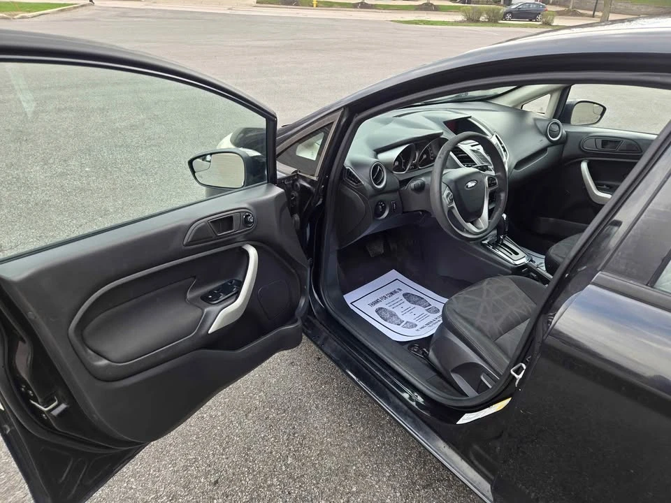 2013 Ford Fiesta - Image 11 of 20