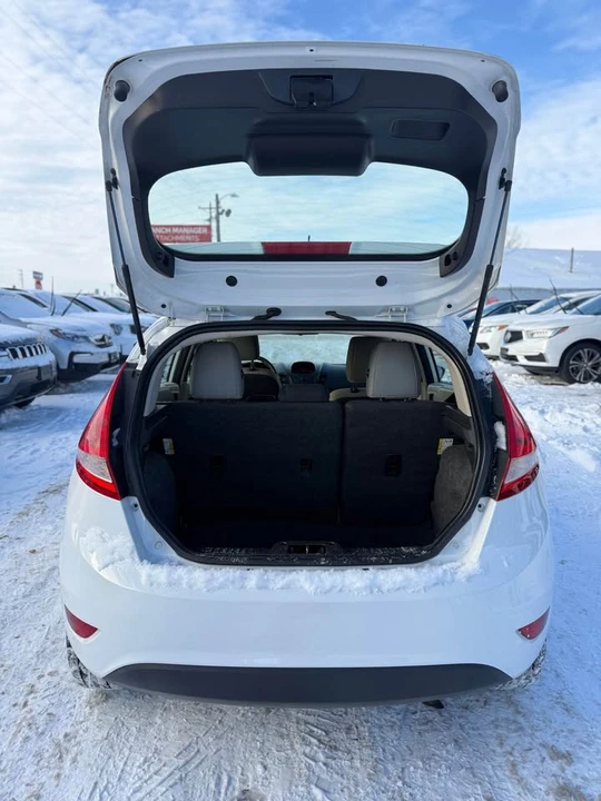 2013 Ford Fiesta - Image 14 of 19