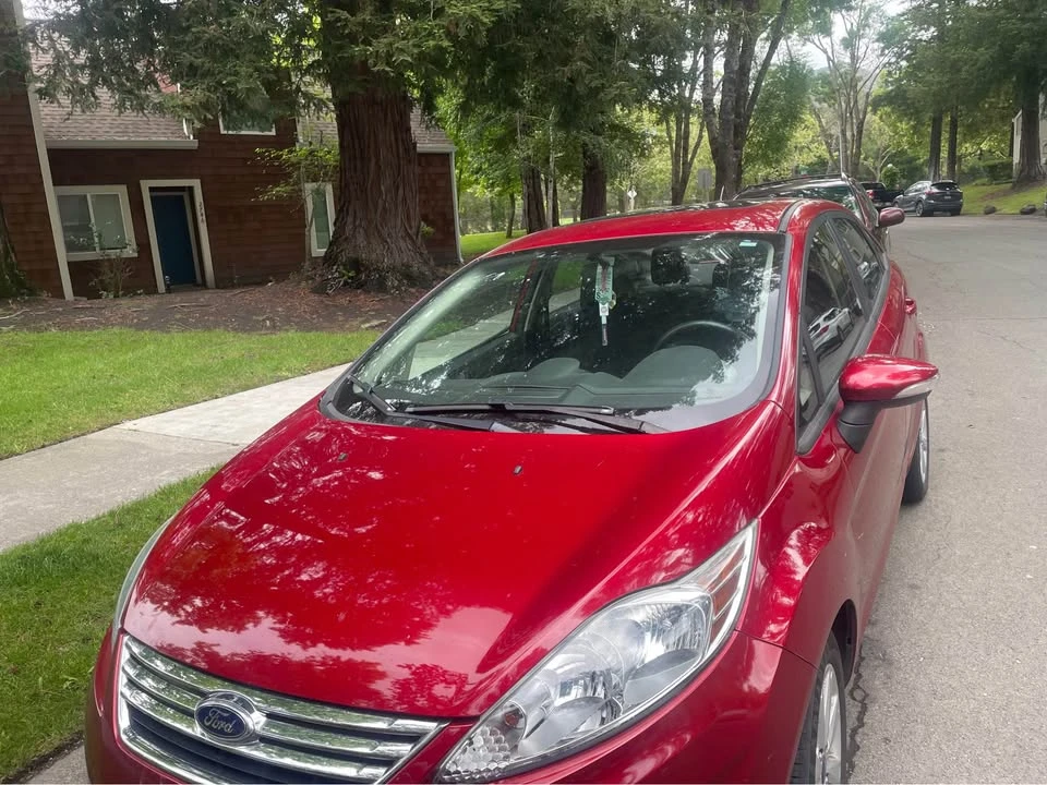 2013 Ford Fiesta - Image 2 of 7
